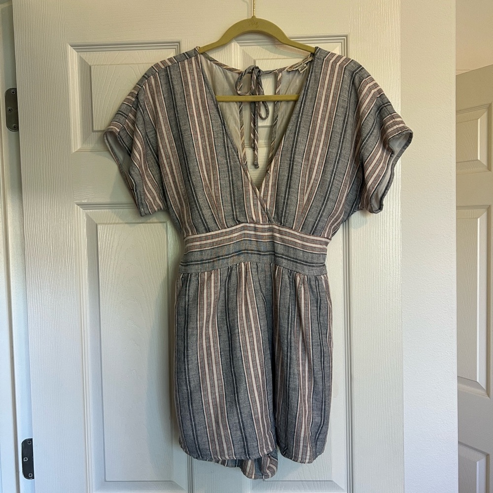 American Eagle romper - Picture 1 of 6